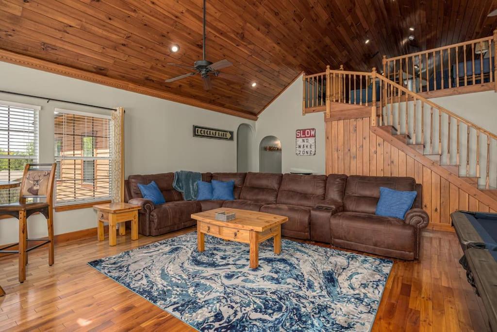 Lakefront With 3 King Beds, Pool Table, Arcade Barrel Dandridge Exterior photo